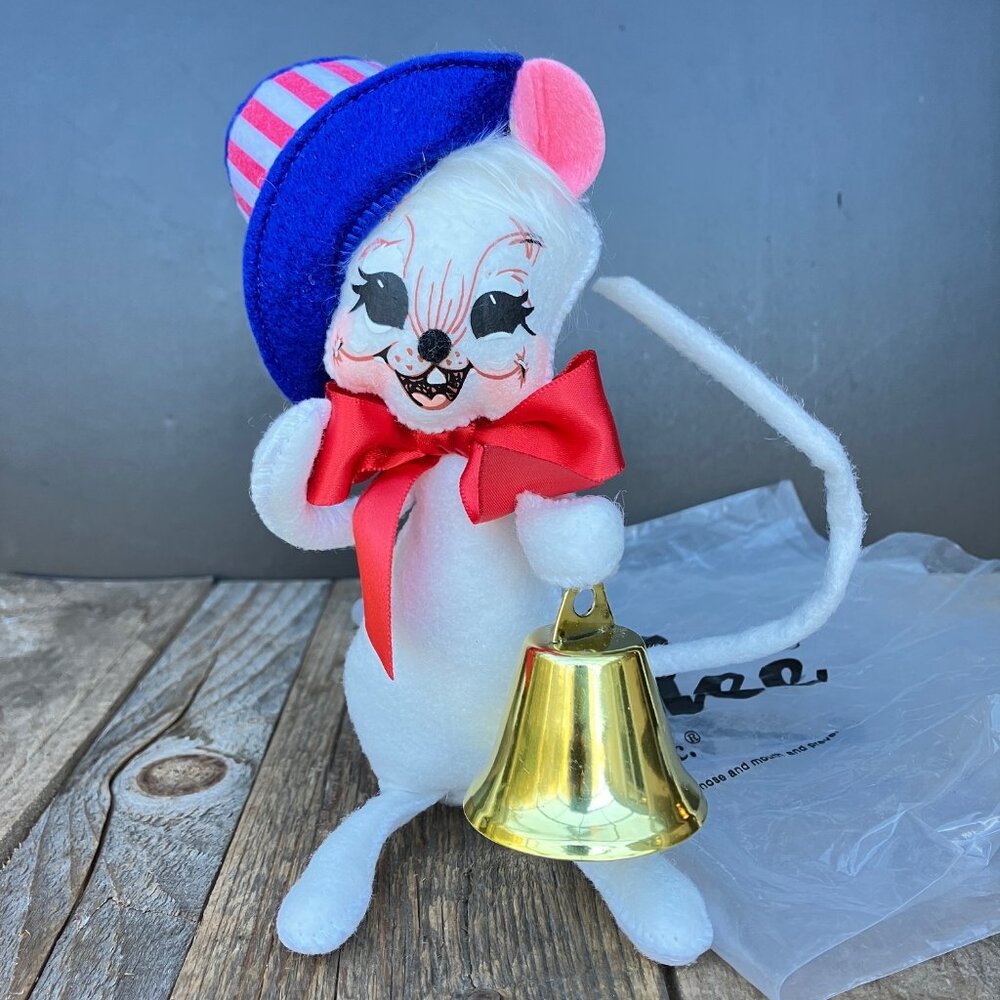 Annalee Patriotic White Mouse with Golden Bell